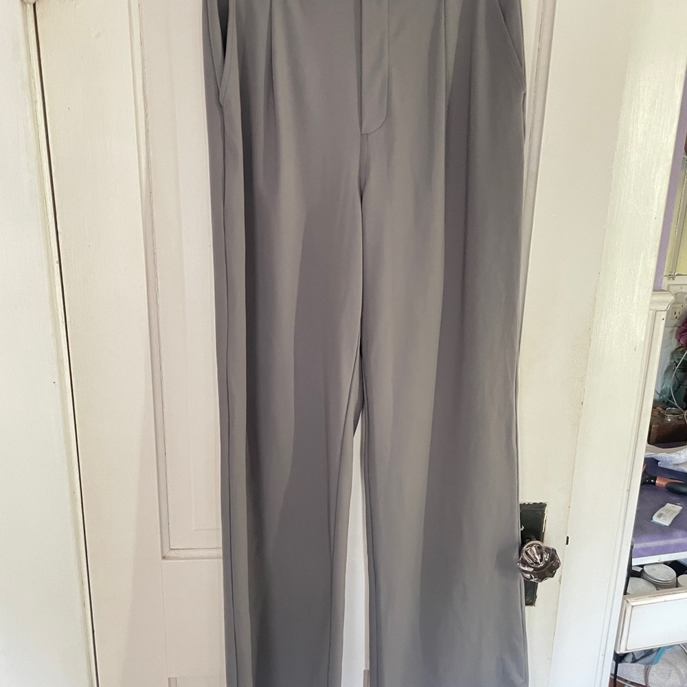 HALARA Women’s Gray Dress Pants